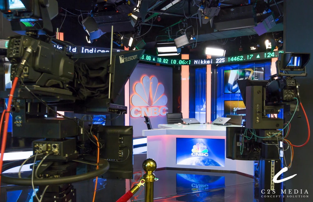 Squawk Box presenter desk and set