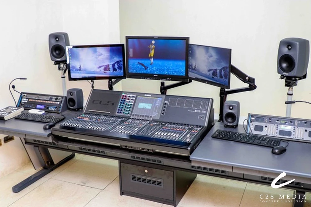 Audio mixing desk and Dante I/O