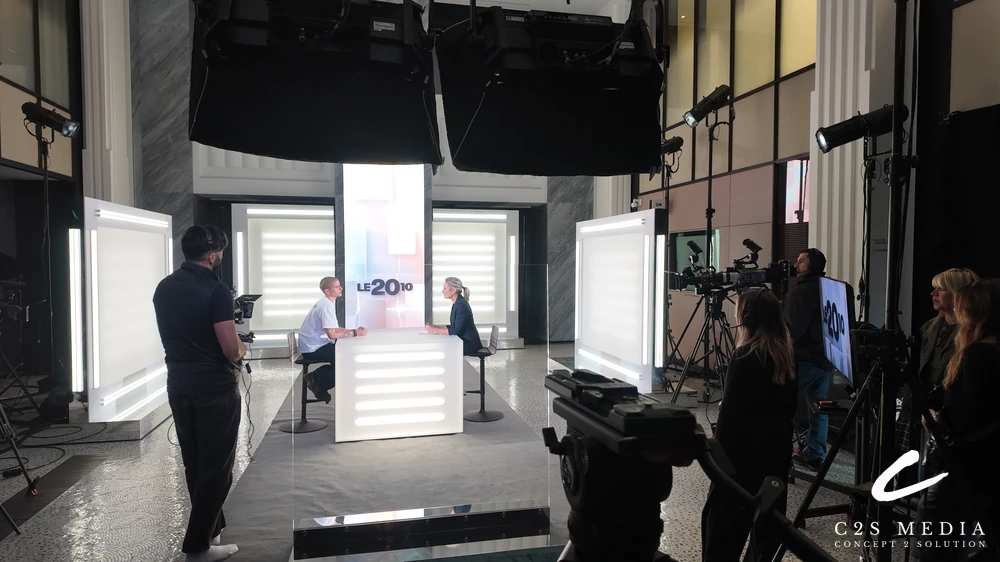 20h10 TV show set by C2S Media, Paris (11)