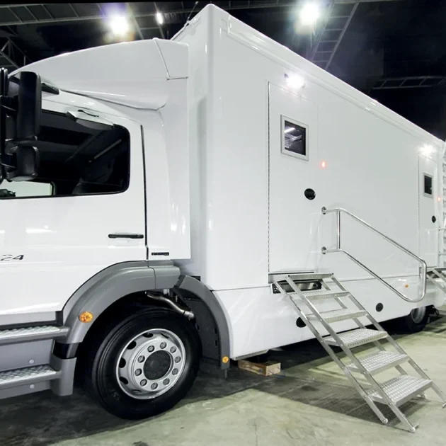 NorthStar OB Van 02